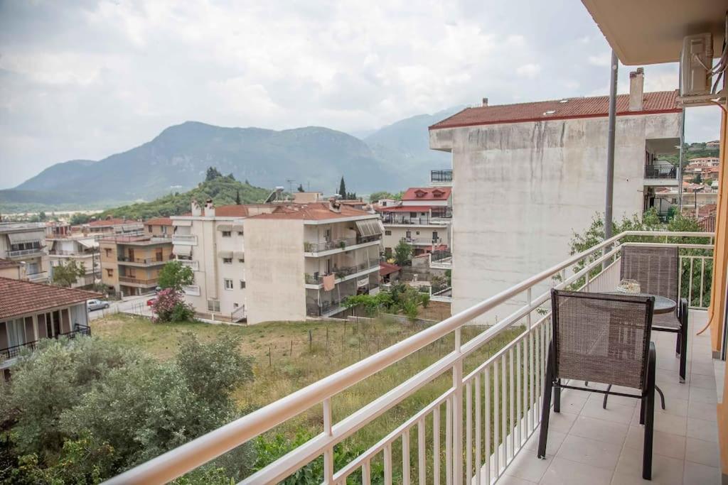 House With Amazing View Of Meteora Apartment Kalambaka Exterior photo